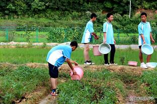 板仓滉谈富安健洋或缺席亚洲杯：无论和谁搭档，都要赢下对手